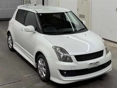 Suzuki SWIFT  с аукциона в Японии