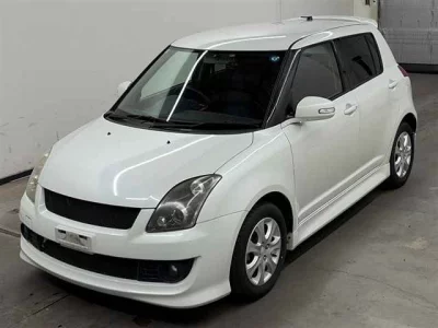 Suzuki SWIFT  с аукциона в Японии