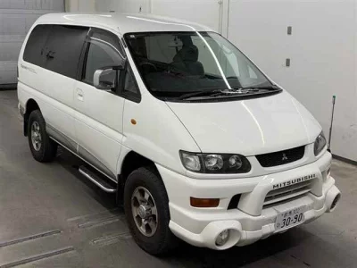 Mitsubishi DELICA