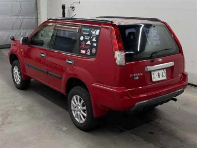 Nissan X-TRAIL