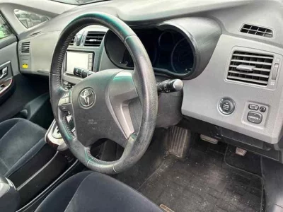 Toyota Mark X Zio