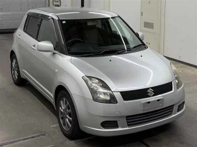 Suzuki SWIFT  с аукциона в Японии