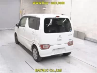 Suzuki WAGON R лот № 8 оценка 3.5  с аукциона в Японии 1