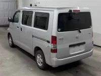 Toyota LITE ACE VAN лот № 10123 оценка 3.5  с аукциона в Японии 1