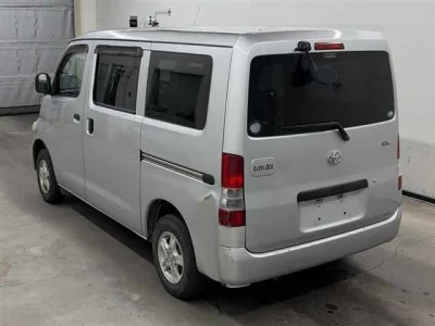 Toyota LITE ACE VAN  с аукциона в Японии