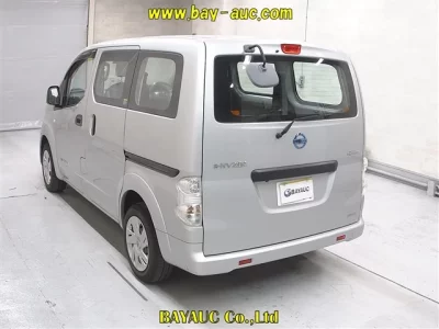 Nissan NV200  с аукциона в Японии
