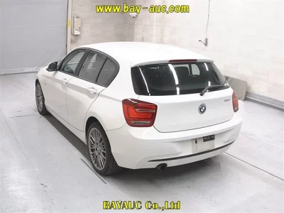 BMW 1-Series  с аукциона в Японии