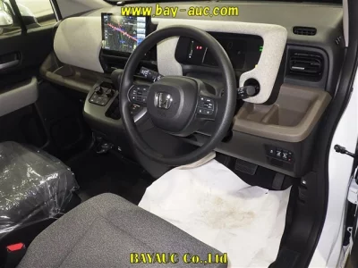 Honda FREED  с аукциона в Японии