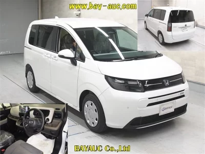 Honda FREED  с аукциона в Японии