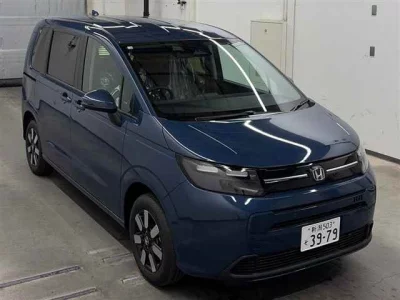 Honda FREED  с аукциона в Японии