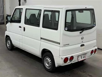 Nissan CLIPPER VAN