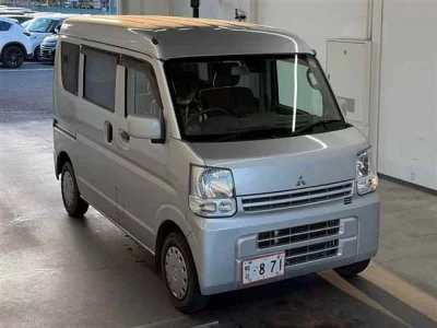 Mitsubishi MINICAB VAN