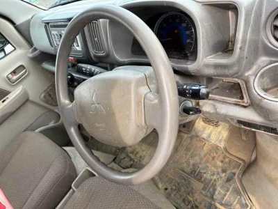 Mitsubishi MINICAB VAN