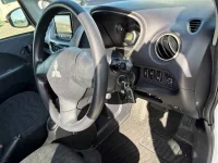 Mitsubishi I-MIEV лот № 15128 оценка 4  с аукциона в Японии 2