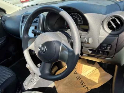 Nissan MARCH  с аукциона в Японии