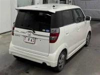 Honda ZEST лот № 90165 оценка 4  с аукциона в Японии 4
