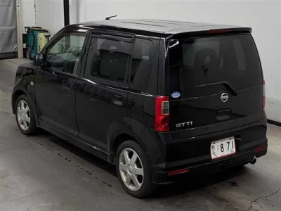 Nissan OTTI  с аукциона в Японии