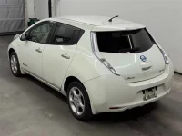 Nissan LEAF лот № 90178 оценка 3.5  с аукциона в Японии 1
