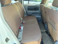 Nissan CUBE лот № 90195 оценка 4  с аукциона в Японии 7