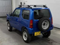 Mazda AZ-OFFROAD лот № 90182 оценка 3.5  с аукциона в Японии 1