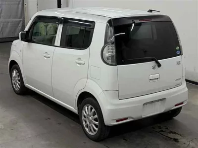 Suzuki MRWAGON