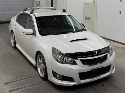 Subaru LEGACY B4