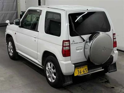 Mitsubishi PAJERO MINI