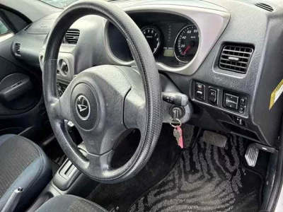 Daihatsu TERIOS KID  с аукциона в Японии