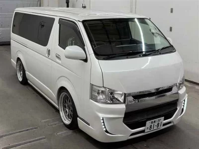 Toyota HiAce Van