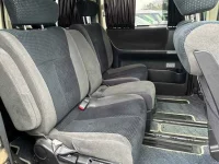 Nissan ELGRAND лот № 85218 оценка 3.5  с аукциона в Японии 7