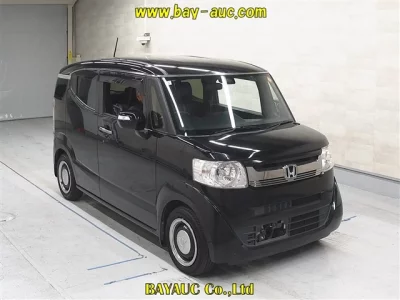 Honda N-Box Slash