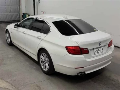 BMW 5-Series  с аукциона в Японии