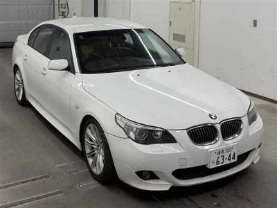 BMW 5-Series  с аукциона в Японии