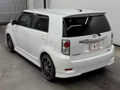 Toyota COROLLA RUMION