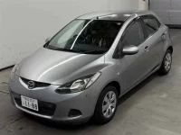 Mazda DEMIO лот № 90232 оценка R  с аукциона в Японии 3