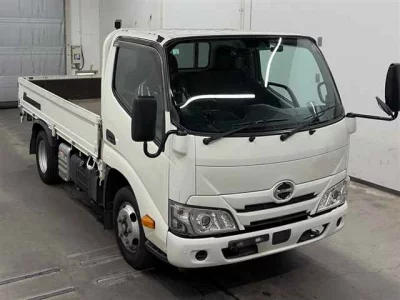 Hino DUTRO  с аукциона в Японии