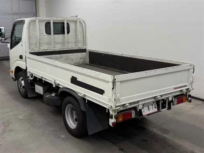 Hino DUTRO  с аукциона в Японии