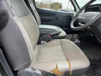 Toyota HIACE VAN лот № 70243 оценка 3  с аукциона в Японии 6