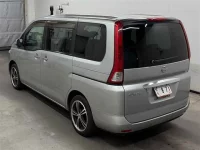 Nissan SERENA лот № 90252 оценка 3.5  с аукциона в Японии 1