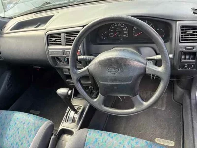 Nissan PULSAR  с аукциона в Японии