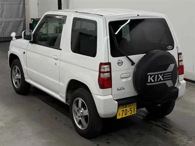 Nissan KIX  с аукциона в Японии