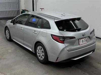 Toyota COROLLA TOURING  с аукциона в Японии