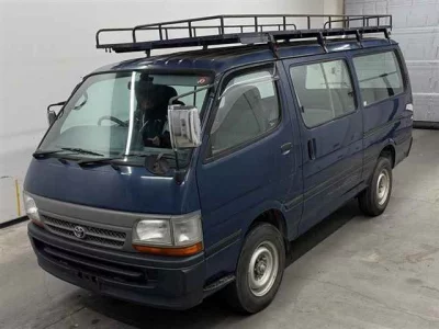 Toyota HiAce Van