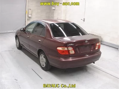 Nissan SYLPHY  с аукциона в Японии