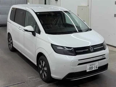 Honda FREED  с аукциона в Японии
