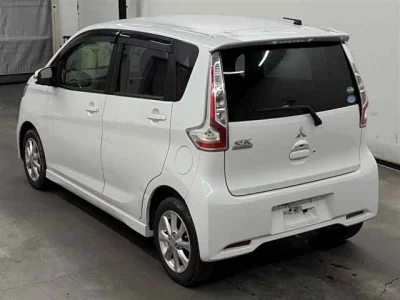 Mitsubishi EK CUSTOM