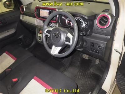 Daihatsu Boon  с аукциона в Японии