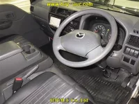 Mazda BONGO VAN лот № 30028 оценка R  с аукциона в Японии 2