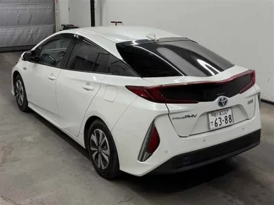 Toyota PRIUS PHV