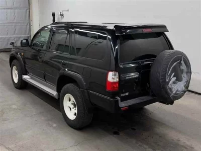 Toyota HILUX SURF  с аукциона в Японии